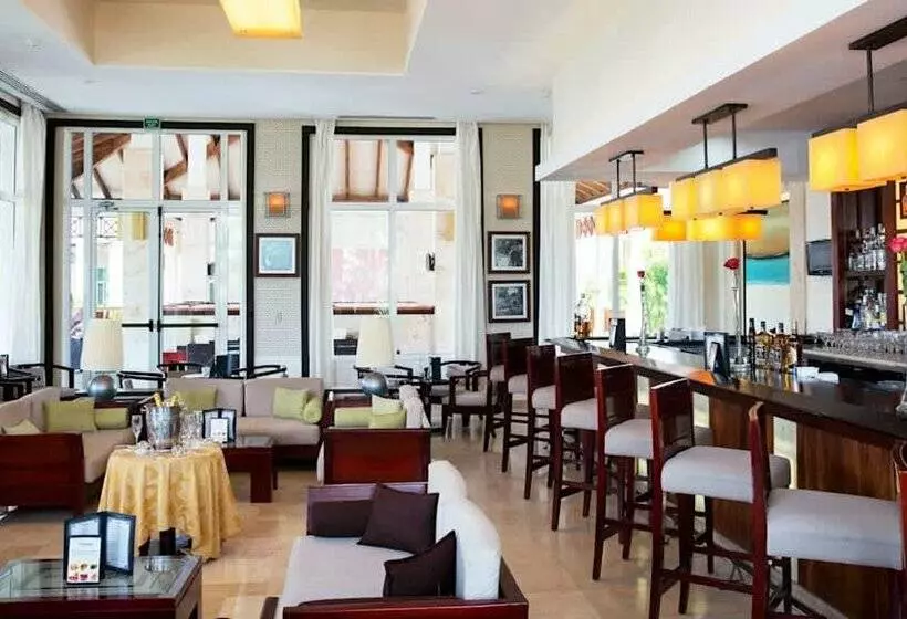 هتل Royalton Cayo Santa María - Adults Only