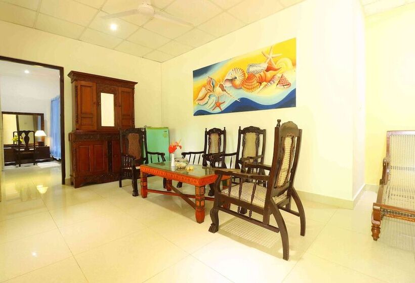 ホテル Susantha Garden