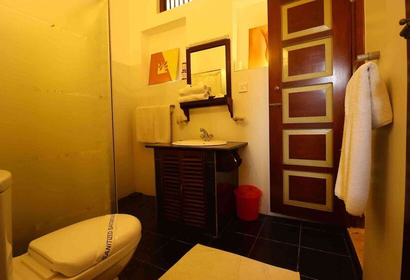 ホテル Susantha Garden