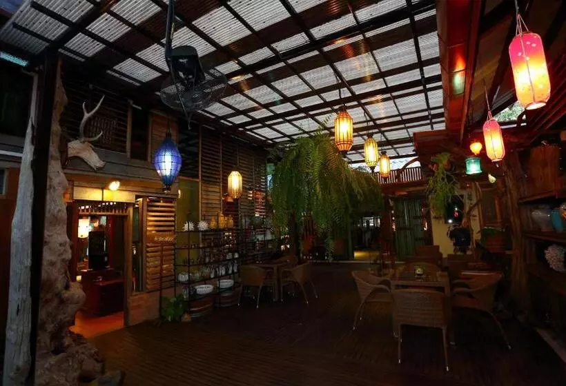 Vc@suanpaak Boutique Hotel & Service Apartment