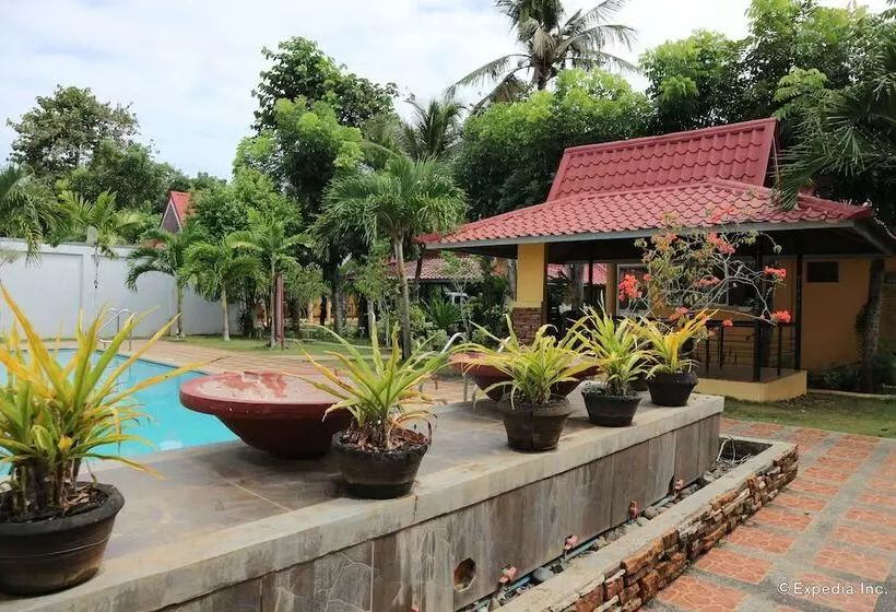 هتل Villa Manuel Tourist Inn