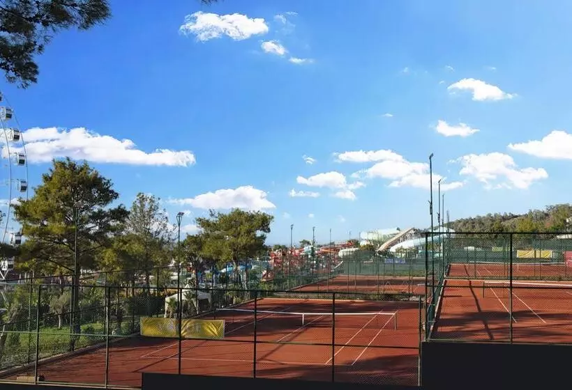 Vogue Hotel Supreme Bodrum