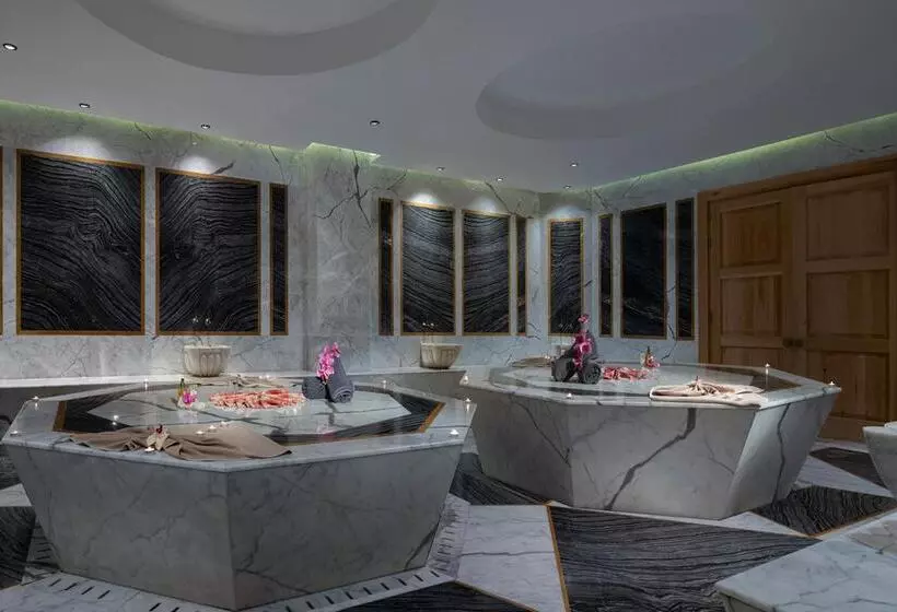 Vogue Hotel Supreme Bodrum