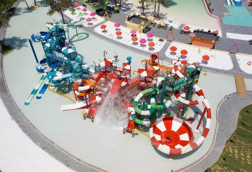 Vogue Hotel Supreme Bodrum