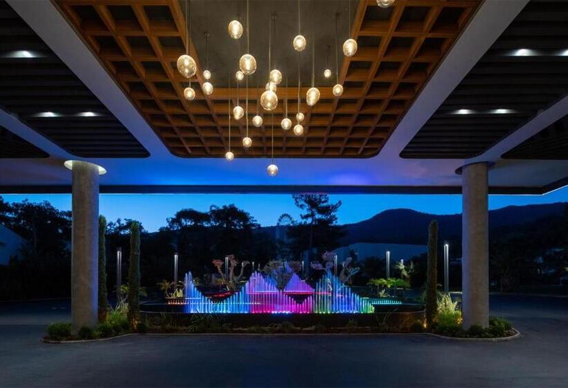 Vogue Hotel Supreme Bodrum