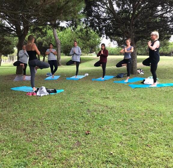 ユースホステル Getwet Surfcamp Ii