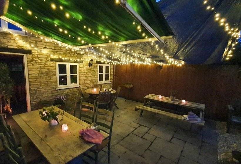 Albergue Ring O Bells Hinton Blewett