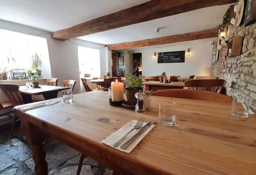 Retkeilymaja Ring O Bells Hinton Blewett