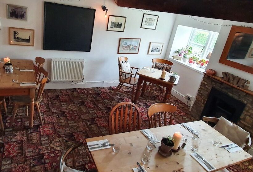 Albergue Ring O Bells Hinton Blewett