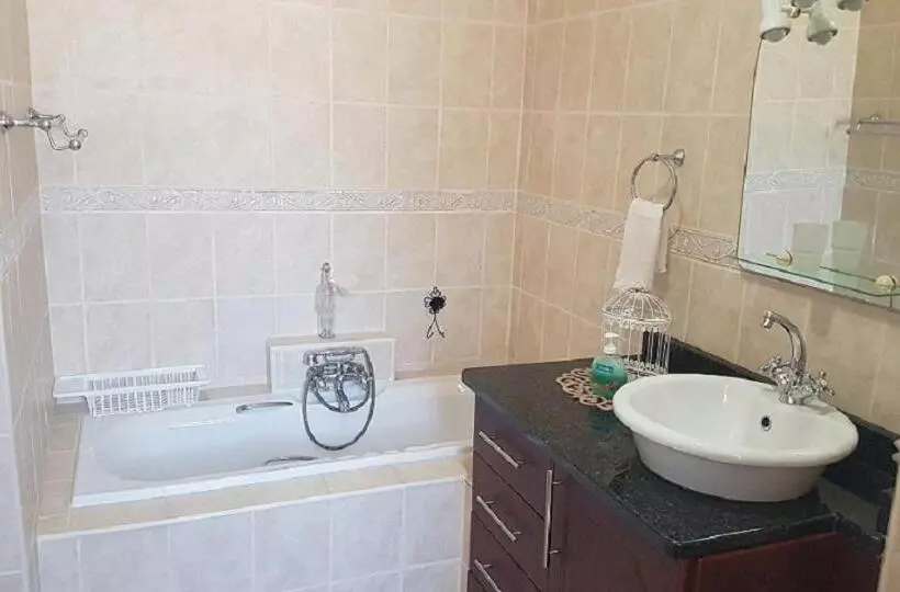 Majatalo Casa Alegre Guesthouse