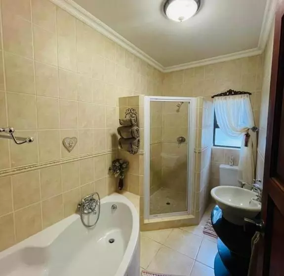 Majatalo Casa Alegre Guesthouse