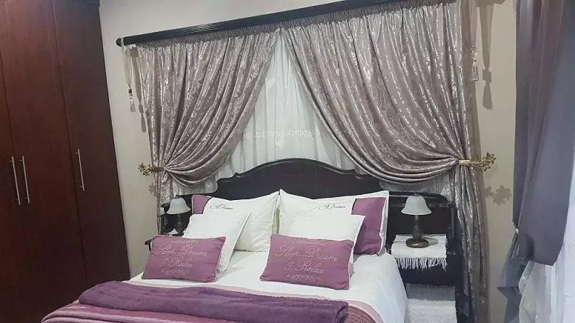 Majatalo Casa Alegre Guesthouse