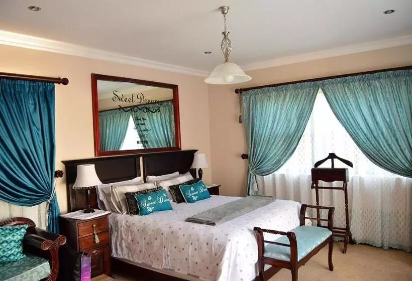 Majatalo Casa Alegre Guesthouse