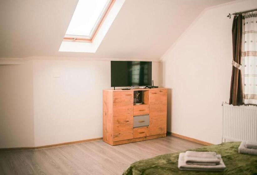 פנסיון Casa Ana