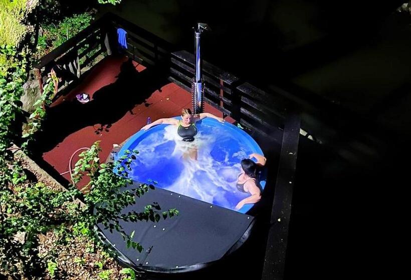 פנסיון Casa Ana