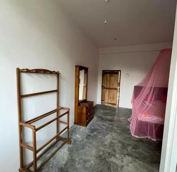 پانسیون Kirala Garden Resort