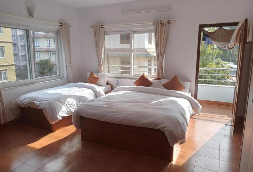 پانسیون Eco Inn Guest House