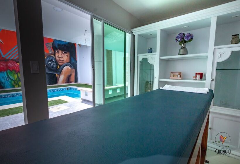 هتل Boutique Casa Chunuu Santa Marta