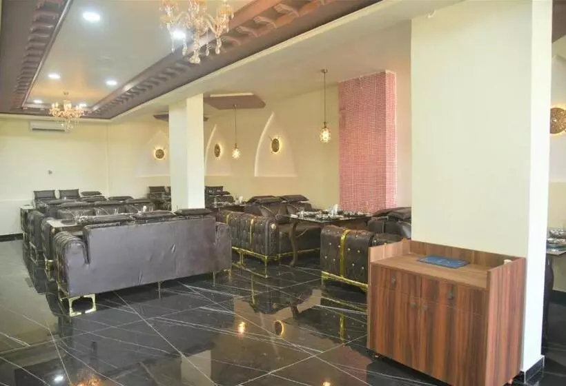 Hotel Jurkis Kolhapur