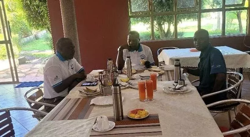 هتل Triple Tee Gardens & Accomodation