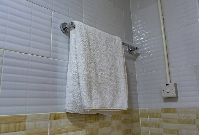 هتل Triple Tee Gardens & Accomodation