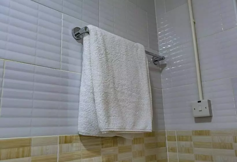 هتل Triple Tee Gardens & Accomodation