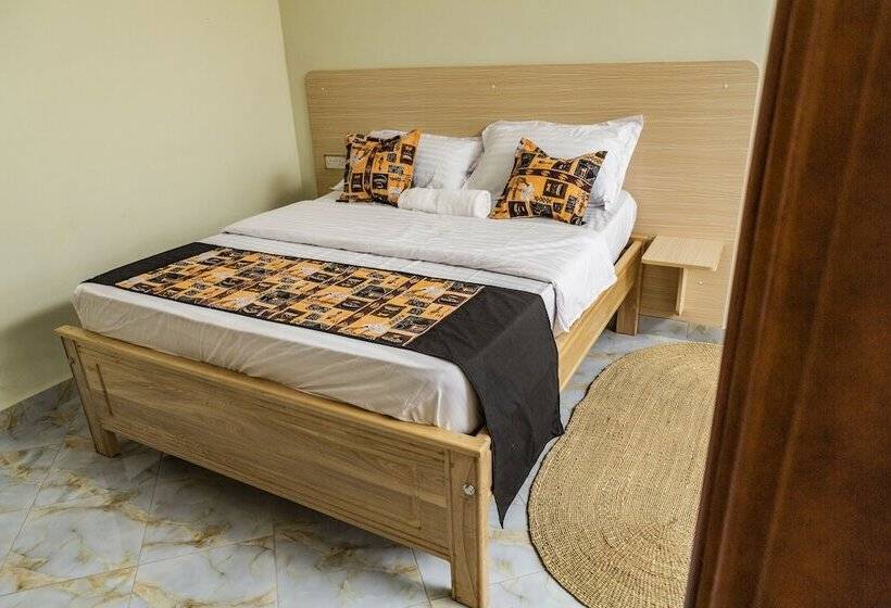 هتل Triple Tee Gardens & Accomodation