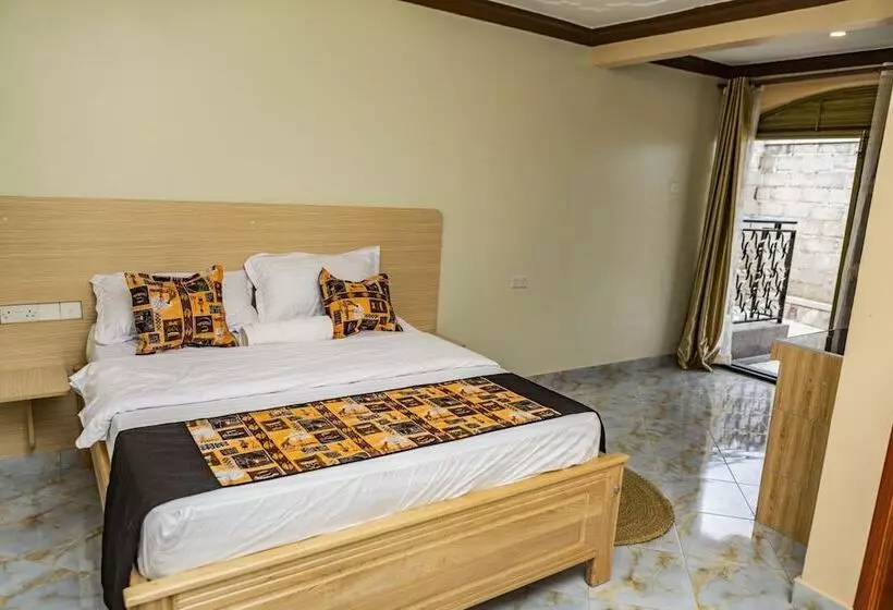 هتل Triple Tee Gardens & Accomodation