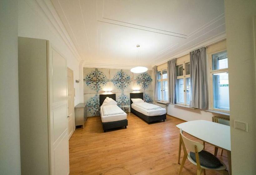 Aparthotel Villa Elon