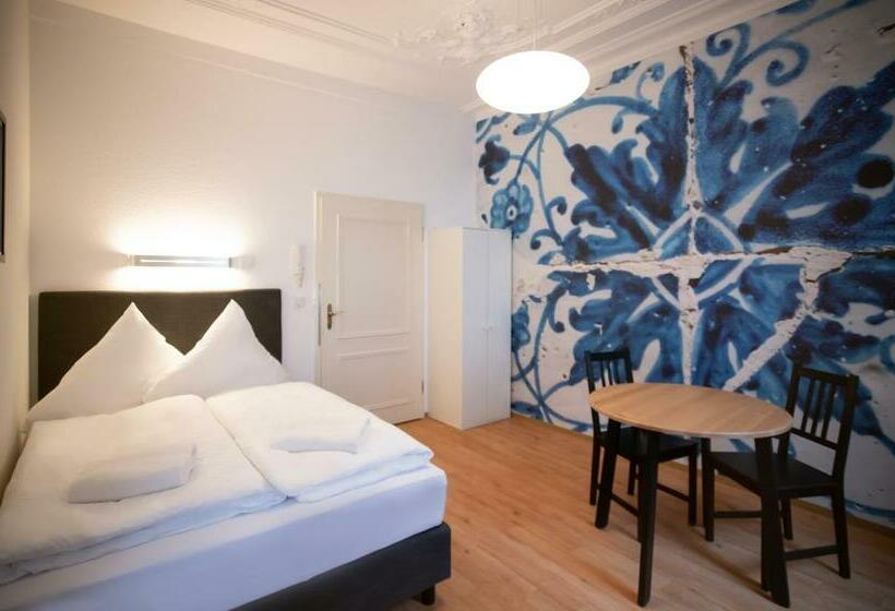 Aparthotel Villa Elon