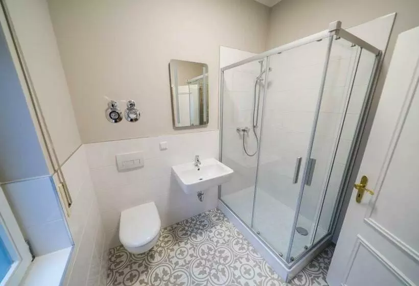 Aparthotel Villa Elon