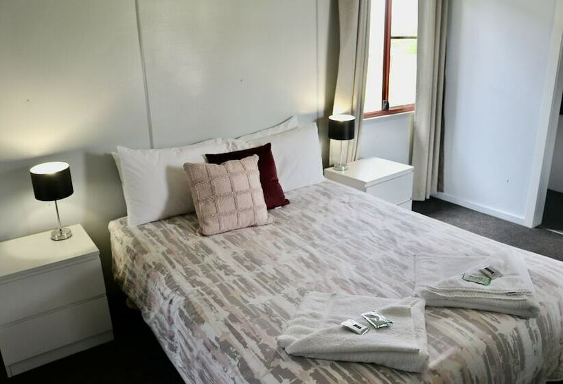 The Commercial Hotel Wallerawang