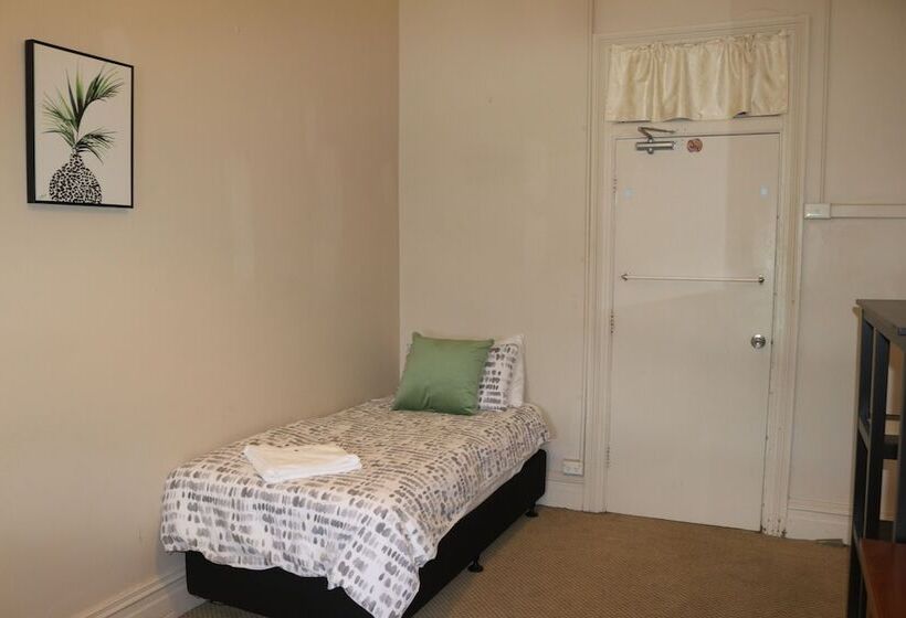 The Commercial Hotel Wallerawang