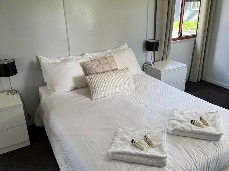 The Commercial Hotel Wallerawang