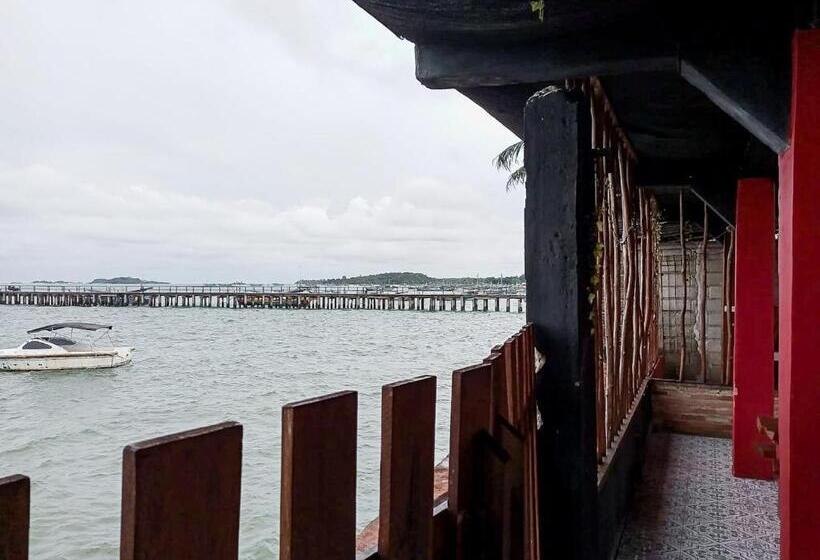 בית מלון כפרי Homestay Sakinah Belitung Redpartner