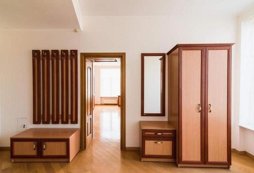 Hotel Koncha Zaspa Spa