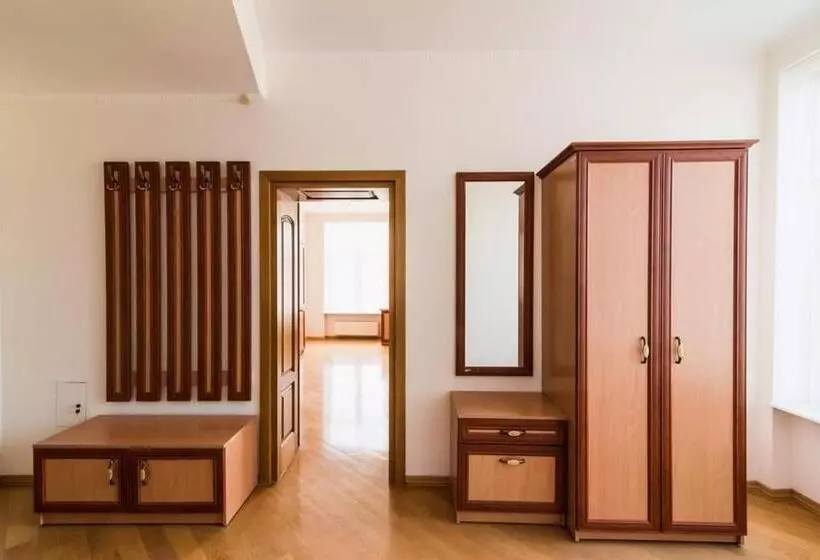 Hotelli Koncha Zaspa Spa