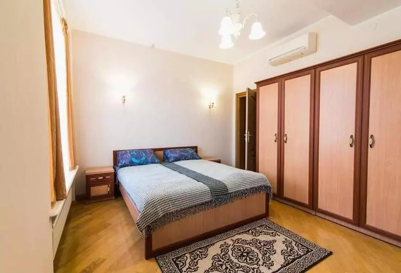 Hotelli Koncha Zaspa Spa