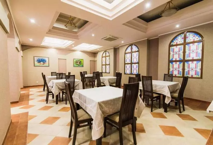 Hotelli Koncha Zaspa Spa