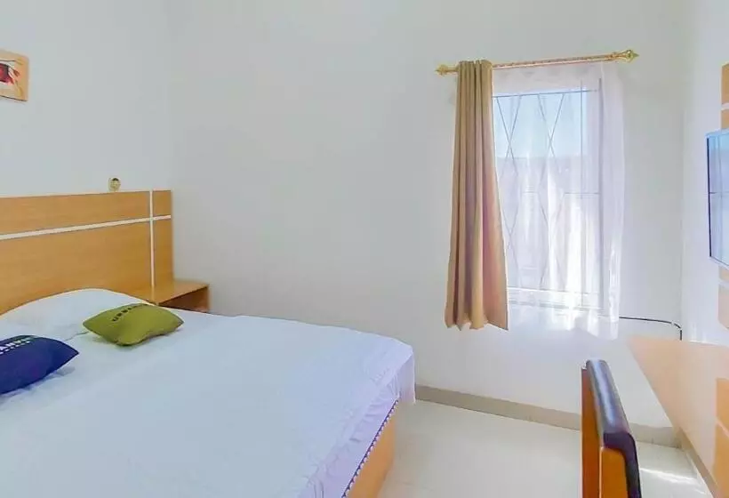 Urbanview Hotel Bundaran Besar Palangkaraya By Reddoorz