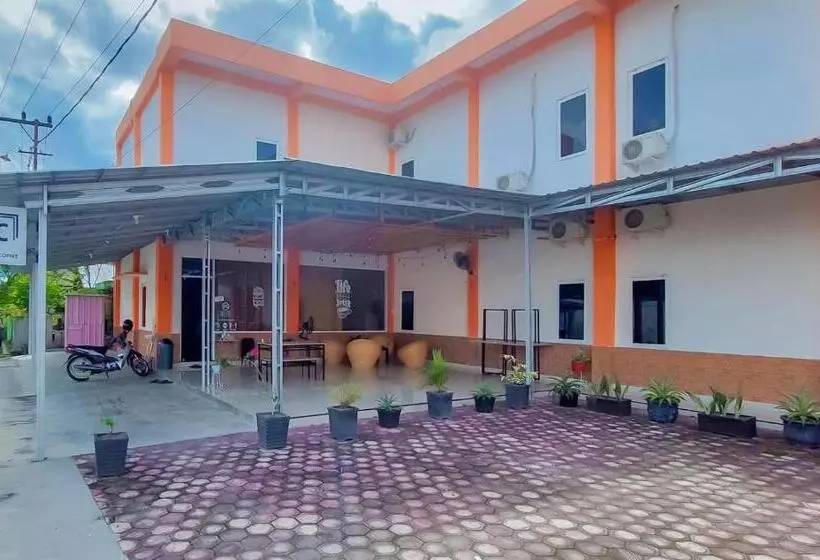 Urbanview Hotel Bundaran Besar Palangkaraya By Reddoorz