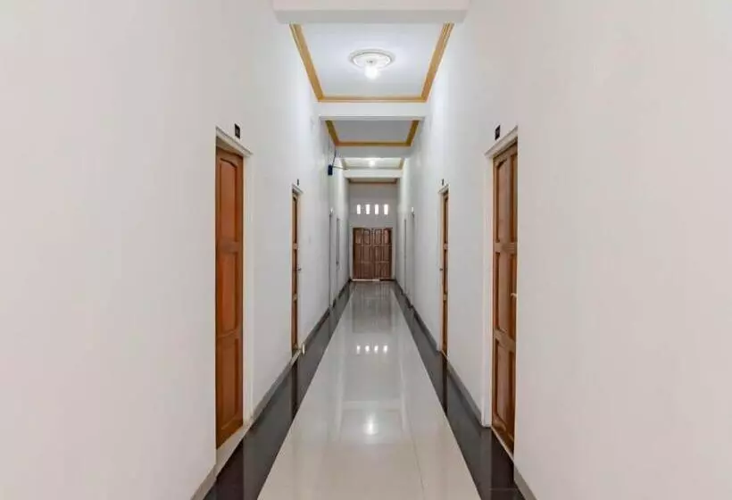 Urbanview Hotel Bundaran Besar Palangkaraya By Reddoorz