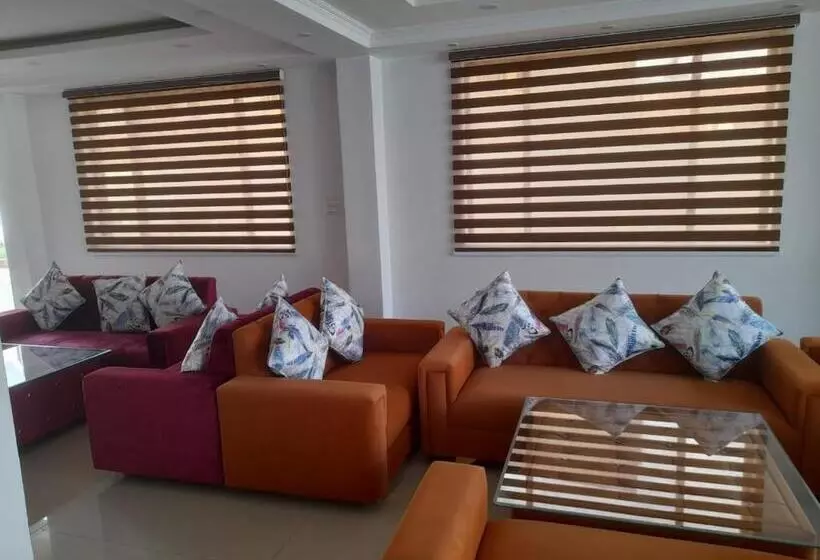 هتل Zoon Dabb Srinagar Airport Kashmir