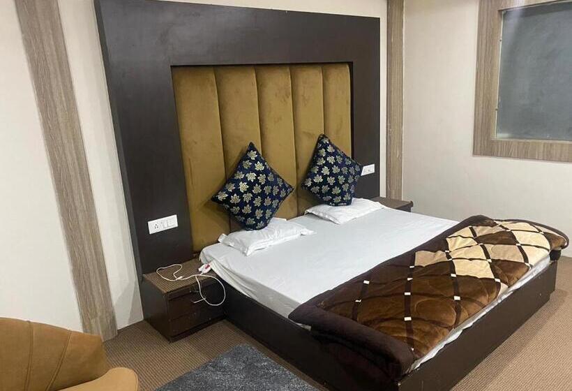 酒店 Zoon Dabb Srinagar Airport Kashmir