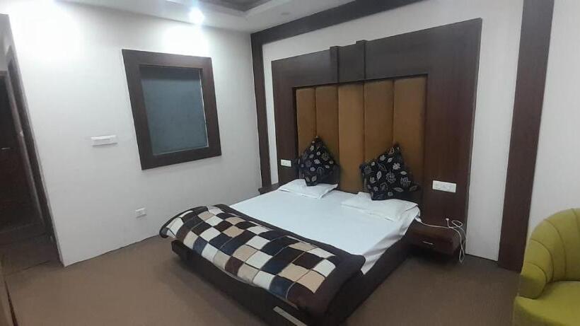 酒店 Zoon Dabb Srinagar Airport Kashmir