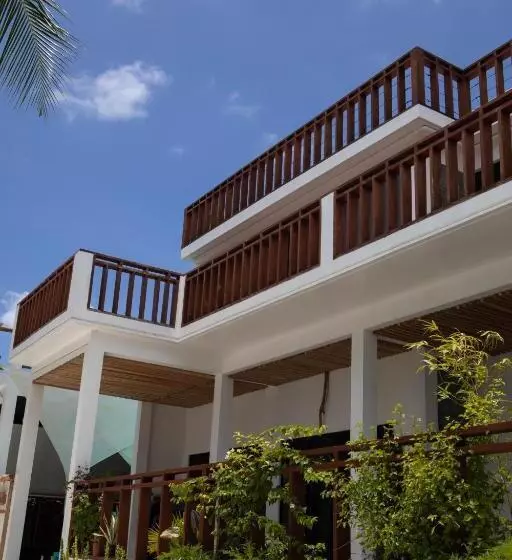 پانسیون Kudhi Boli Beach House