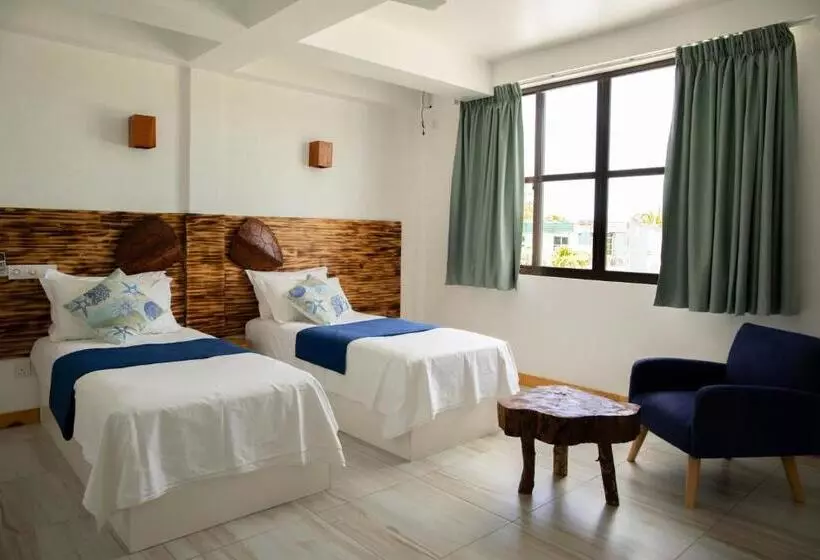 پانسیون Kudhi Boli Beach House