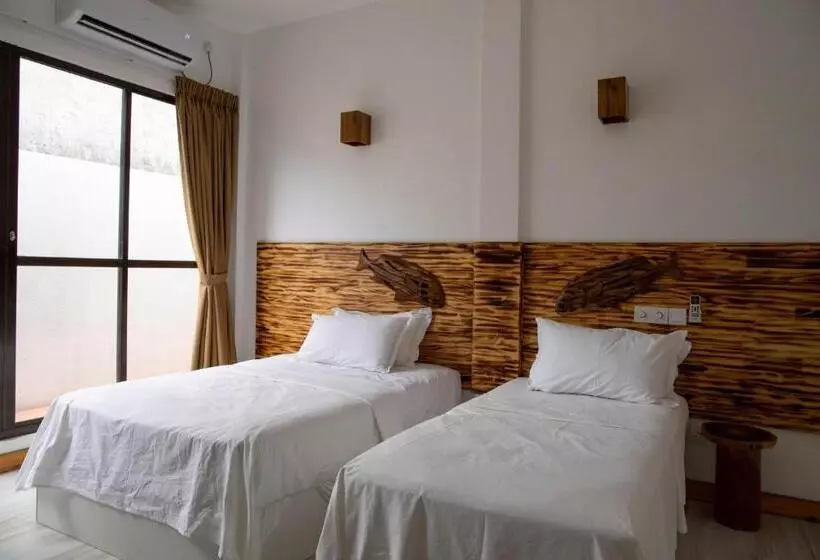 پانسیون Kudhi Boli Beach House