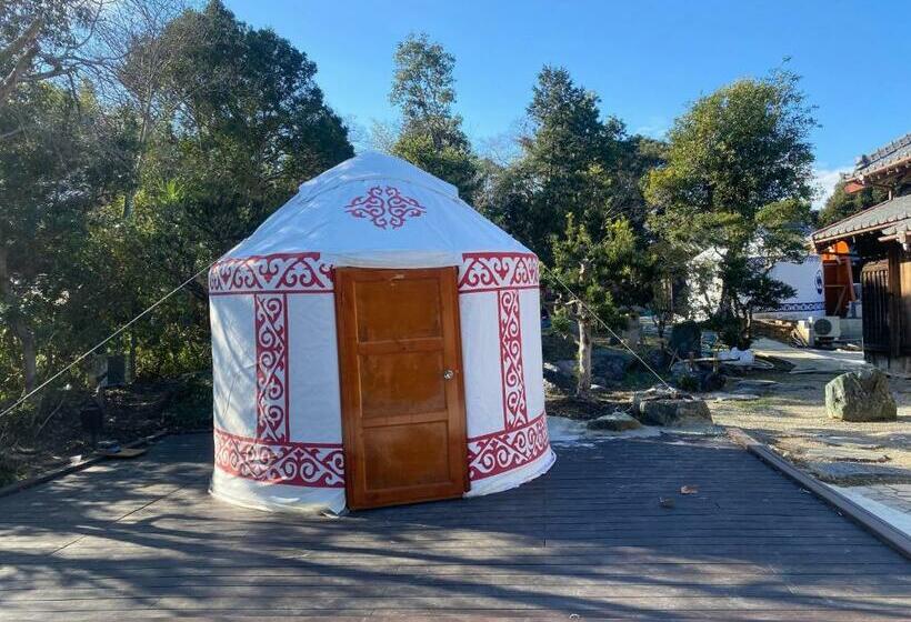 بنسيون One Night, One View, One Destiny   Vacation Stay 05343v