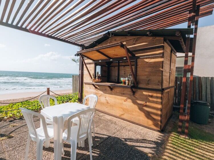 Porto Paraiso Hostel